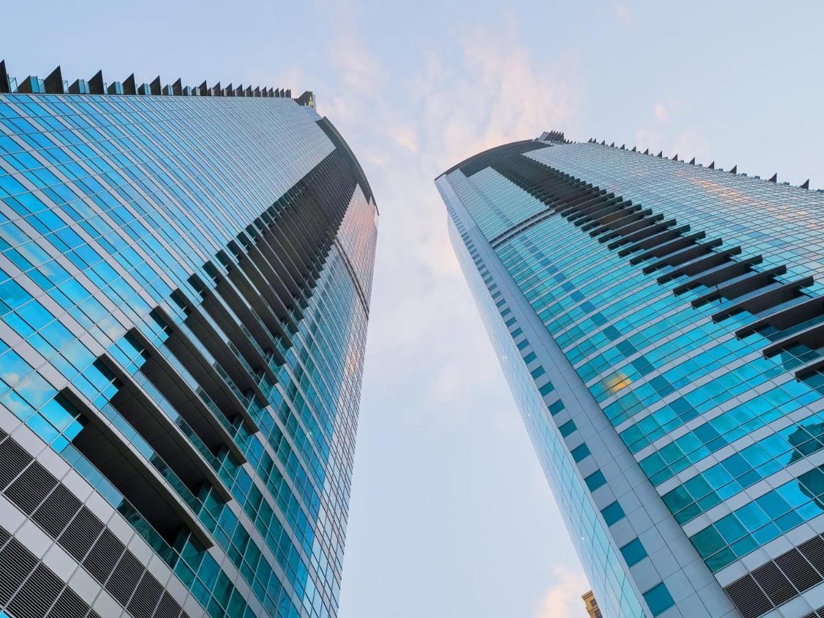 Blue Beach Tower The Walk Jbr Dubai Exterior photo